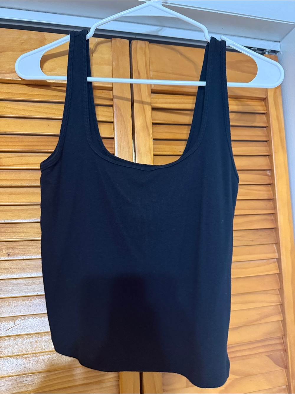 Abercrombie and Fitch- Black Scoop Neck Tank Top - Women